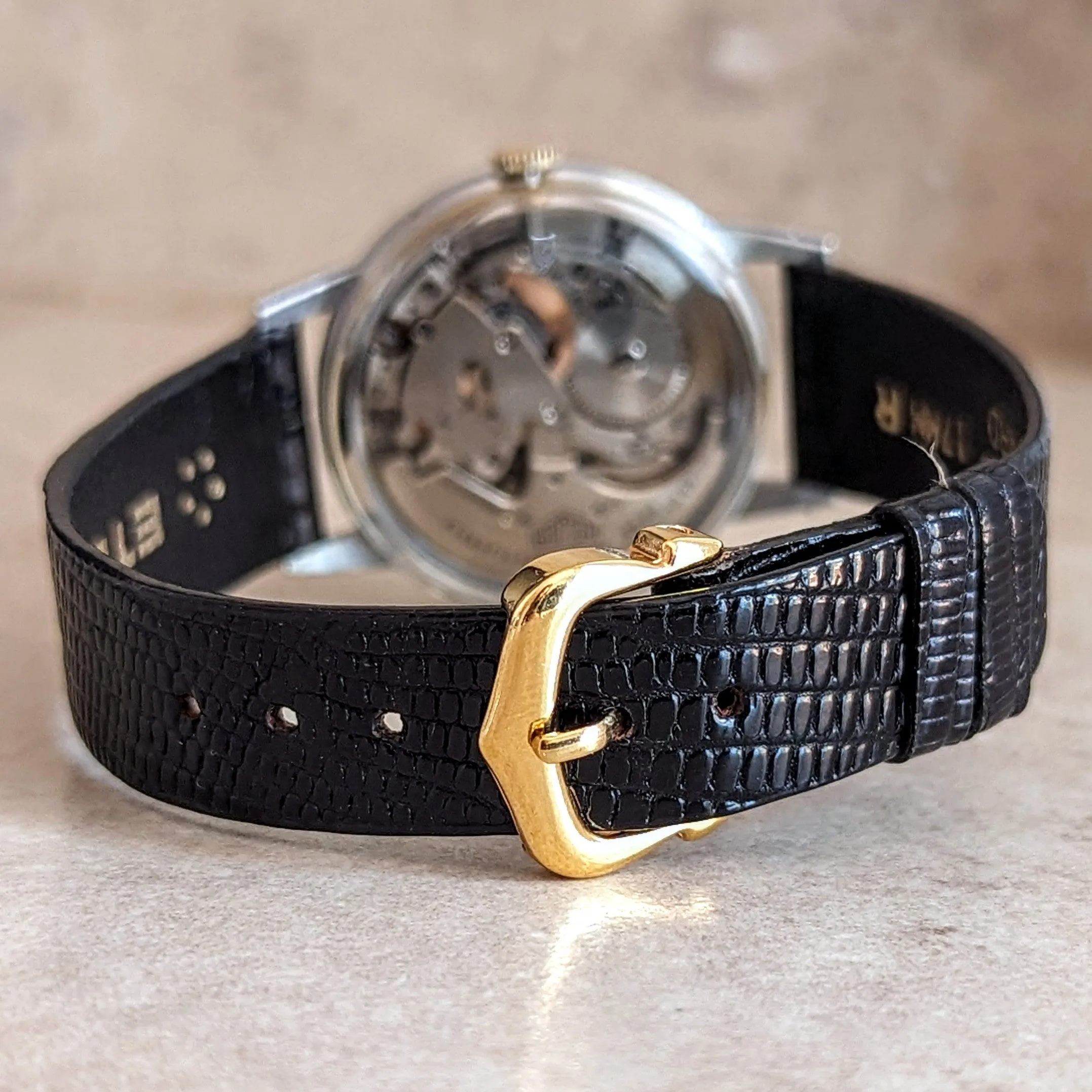 1950s HEUER Bumper Automatic Triple Calendar Wristwatch Ref. 1806 17 Jewels Vintage Watch