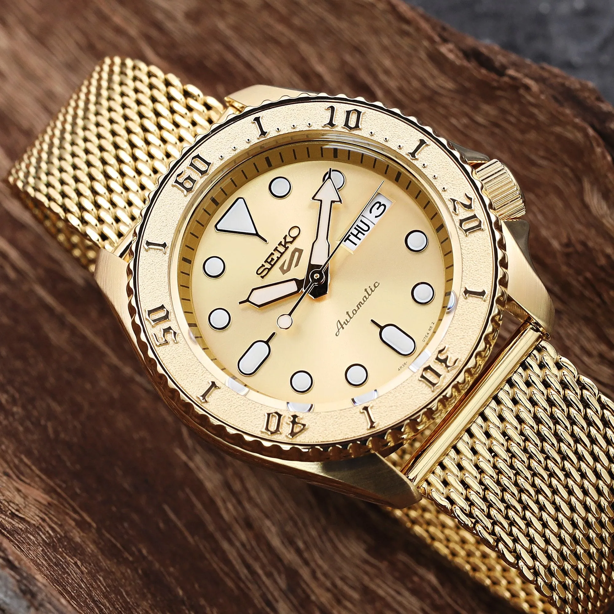 20mm, 22mm Tapered Milanese Wire Mesh Band, Polished IP Gold