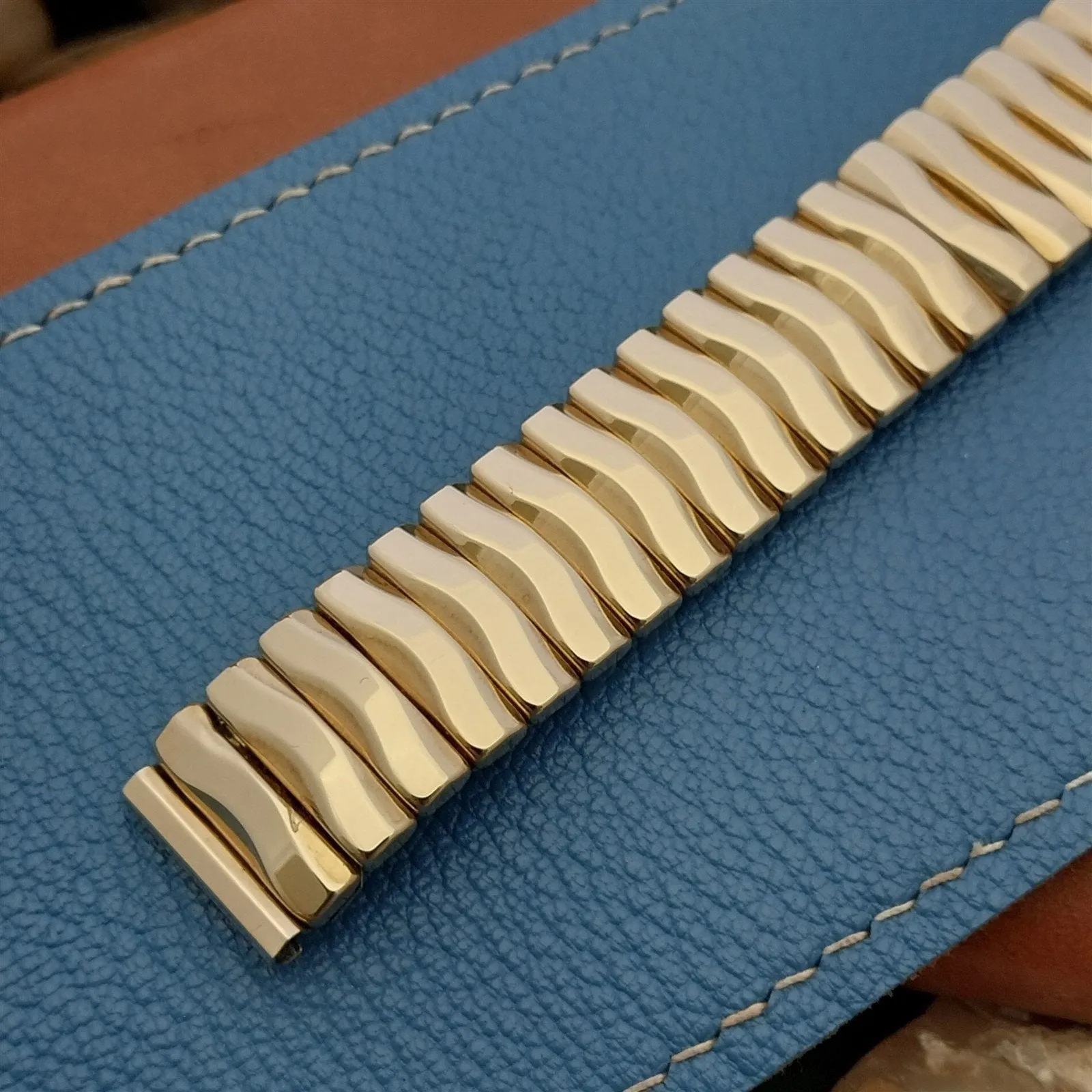 5/8" 12k Gold-Filled Expansion Classic JB Champion nos 1950s Vintage Watch Band
