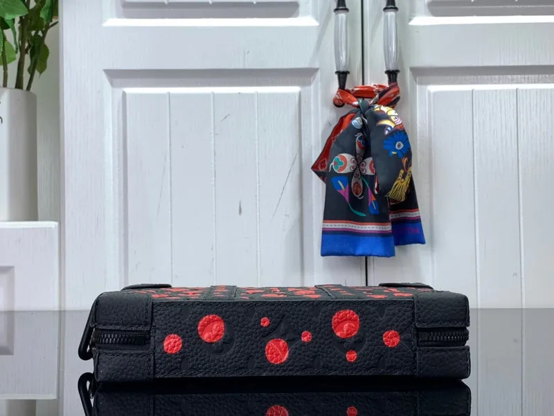 Fashion Lu-Vi bags - 2480