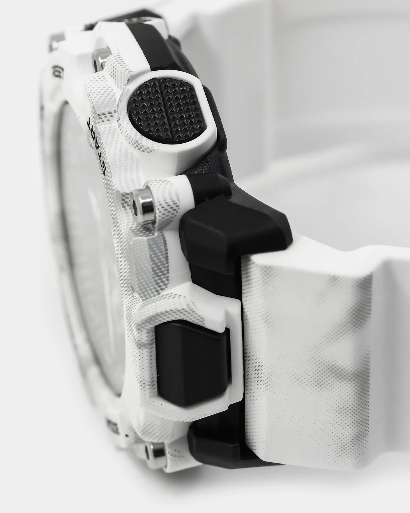 G Shock GA2200GC-7A Snow Camo
