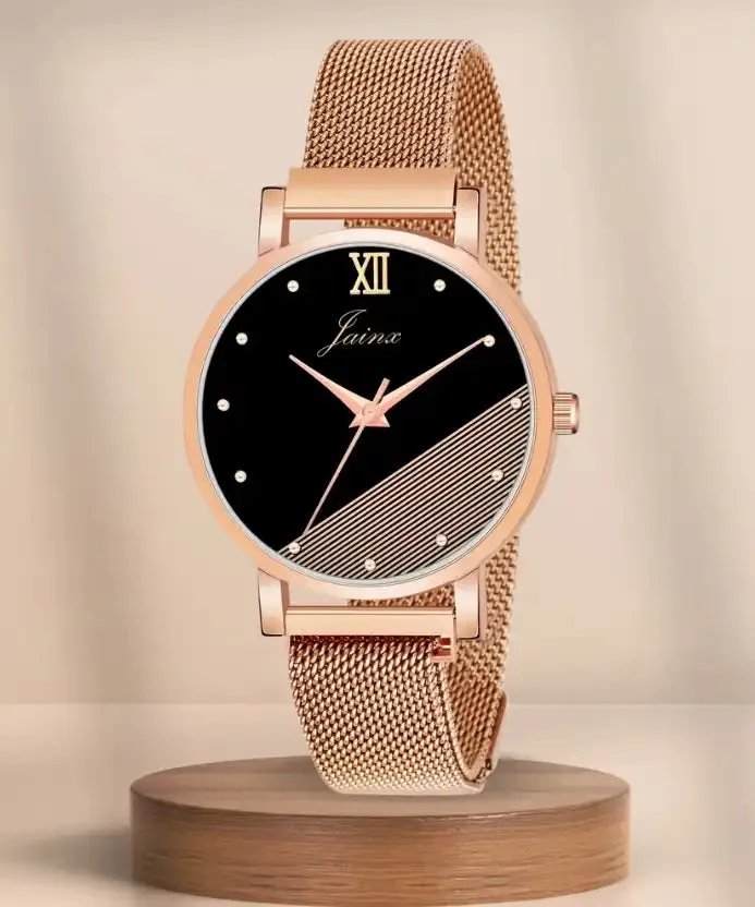 Golden Mesh Chain Analog Wrist Watch For Women - JW8567