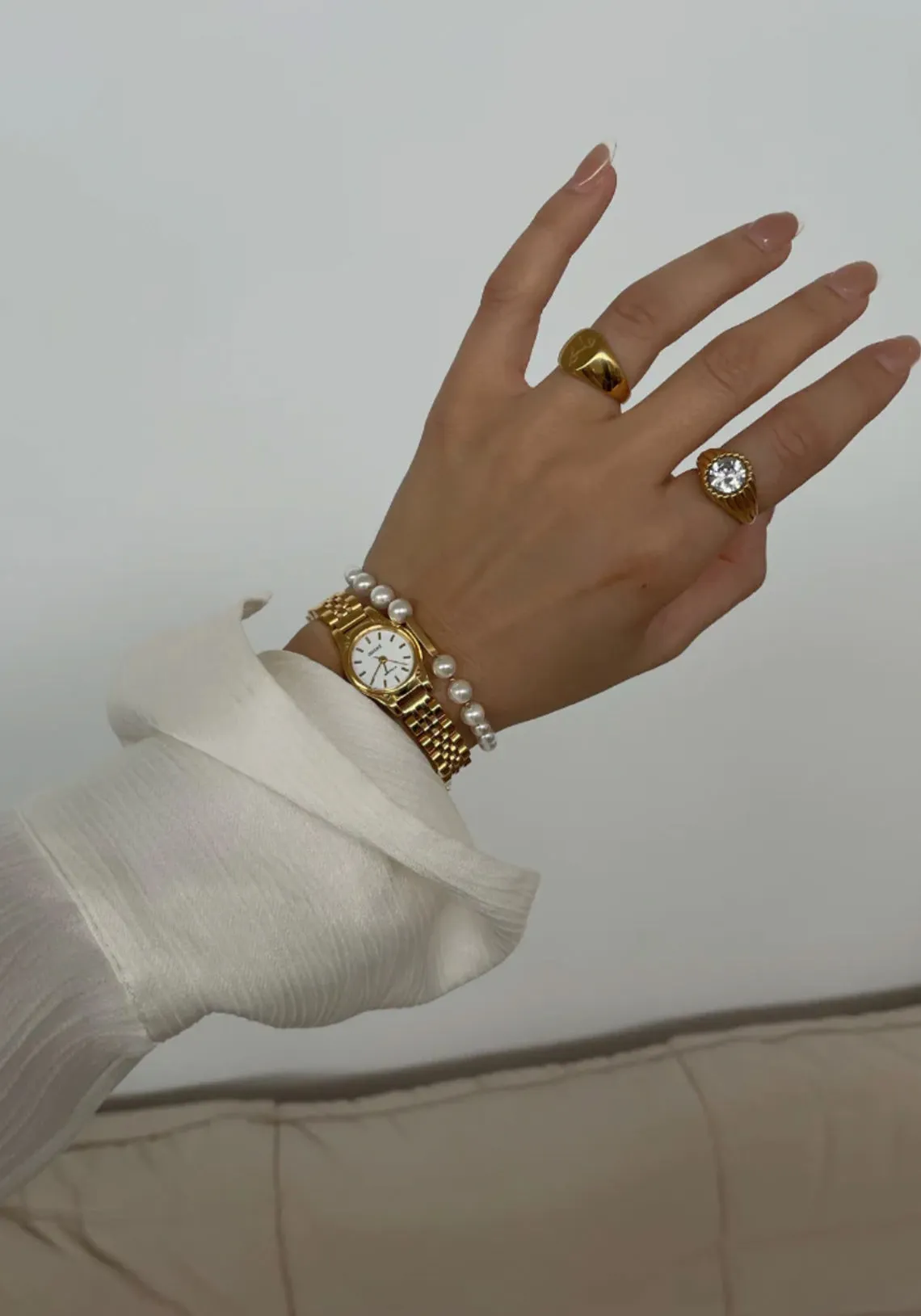 ISOBEL WATCH WHITE