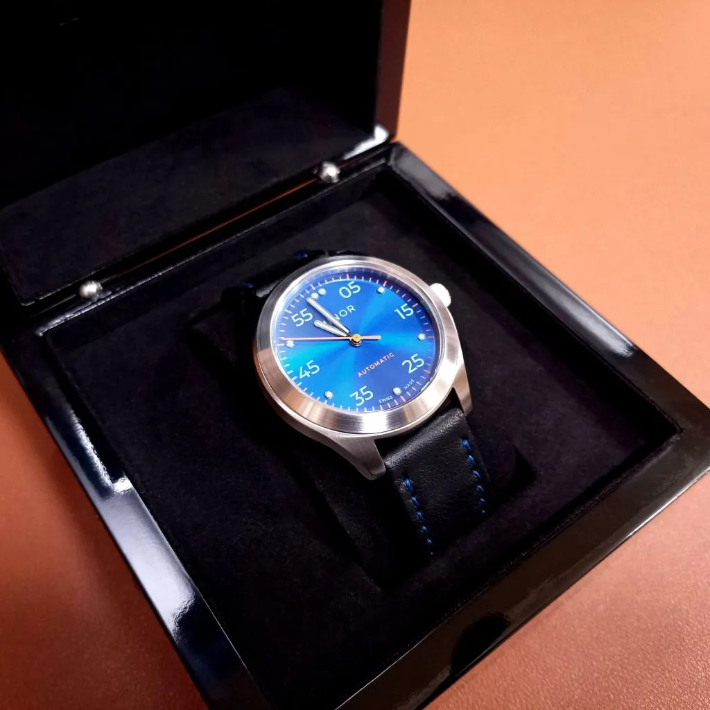 Minor Heritage Electric&nbsp;Blue - Swiss&nbsp;Made Limited&nbsp;Edition