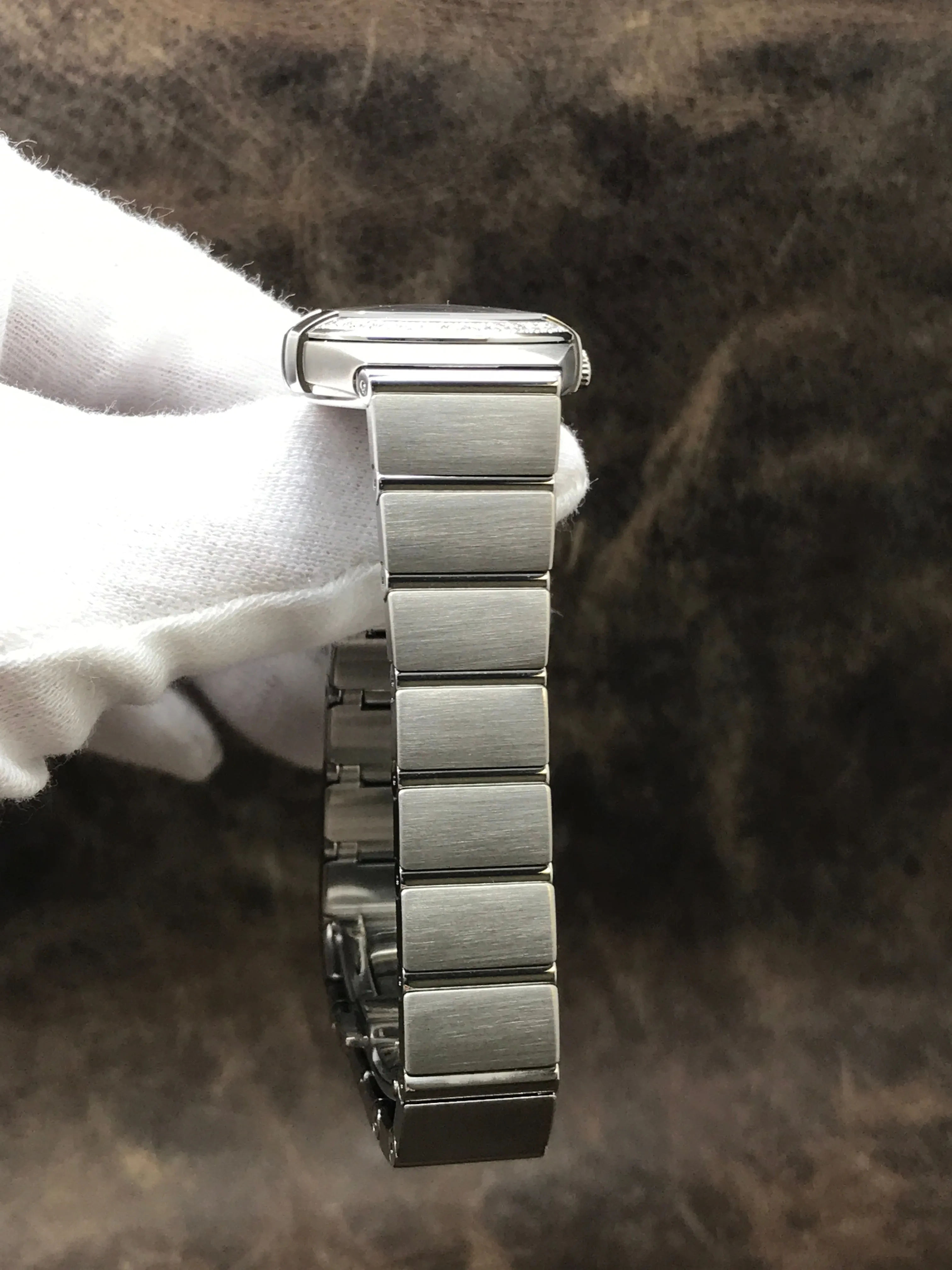 Omega Constellation 123.15.24.60.55.006 MOP Diamond Dial Quartz Women's Watch