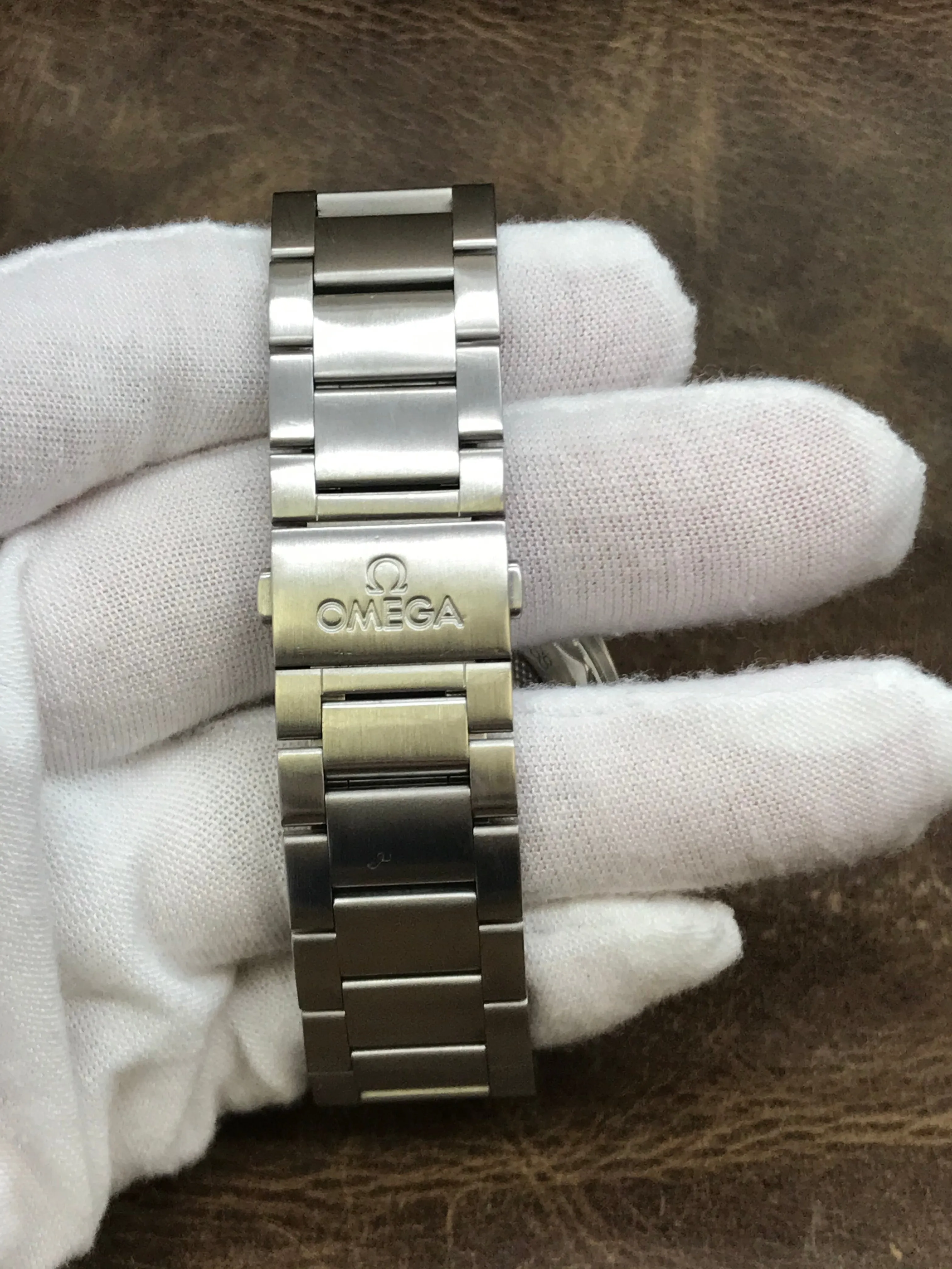 Omega Railmaster 220.10.40.20.06.001 Silver Dial Automatic Men's Watch