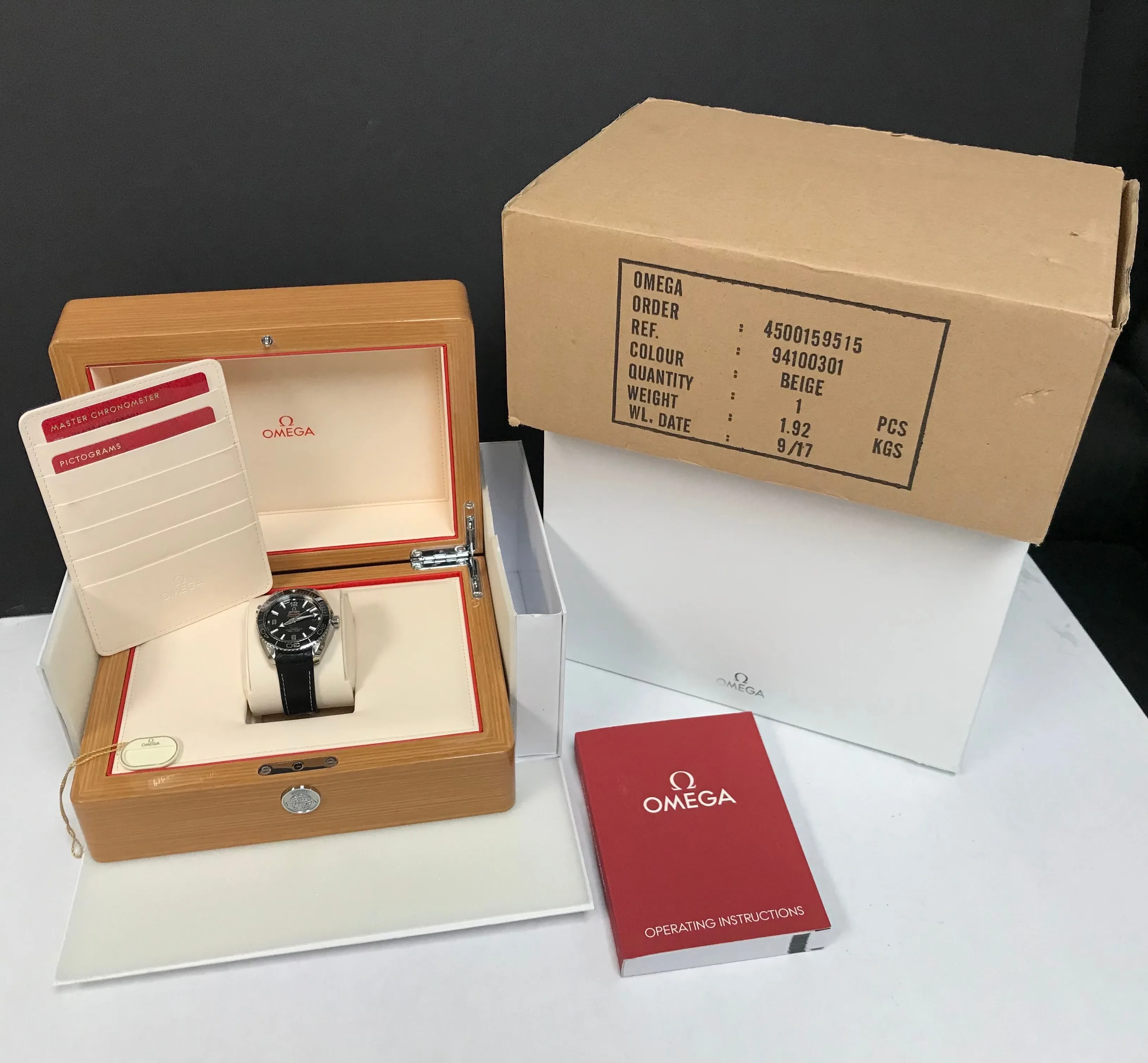 Omega Seamaster Planet Ocean 215.33.40.20.01.001 Black Dial Automatic Men's Watch