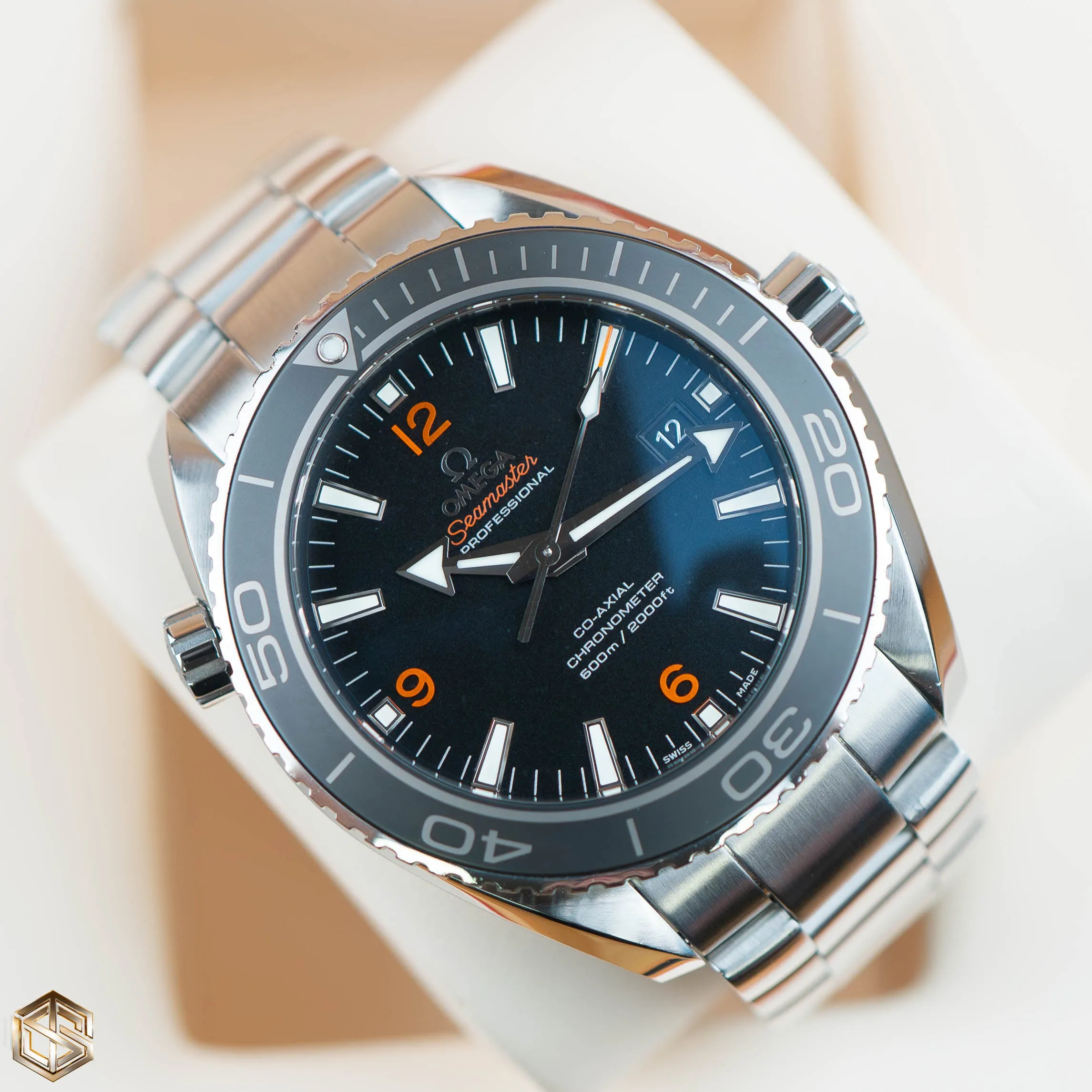 Omega Seamaster Planet Ocean 600M 232.30.46.21.01.001 2016 Full Set Watch
