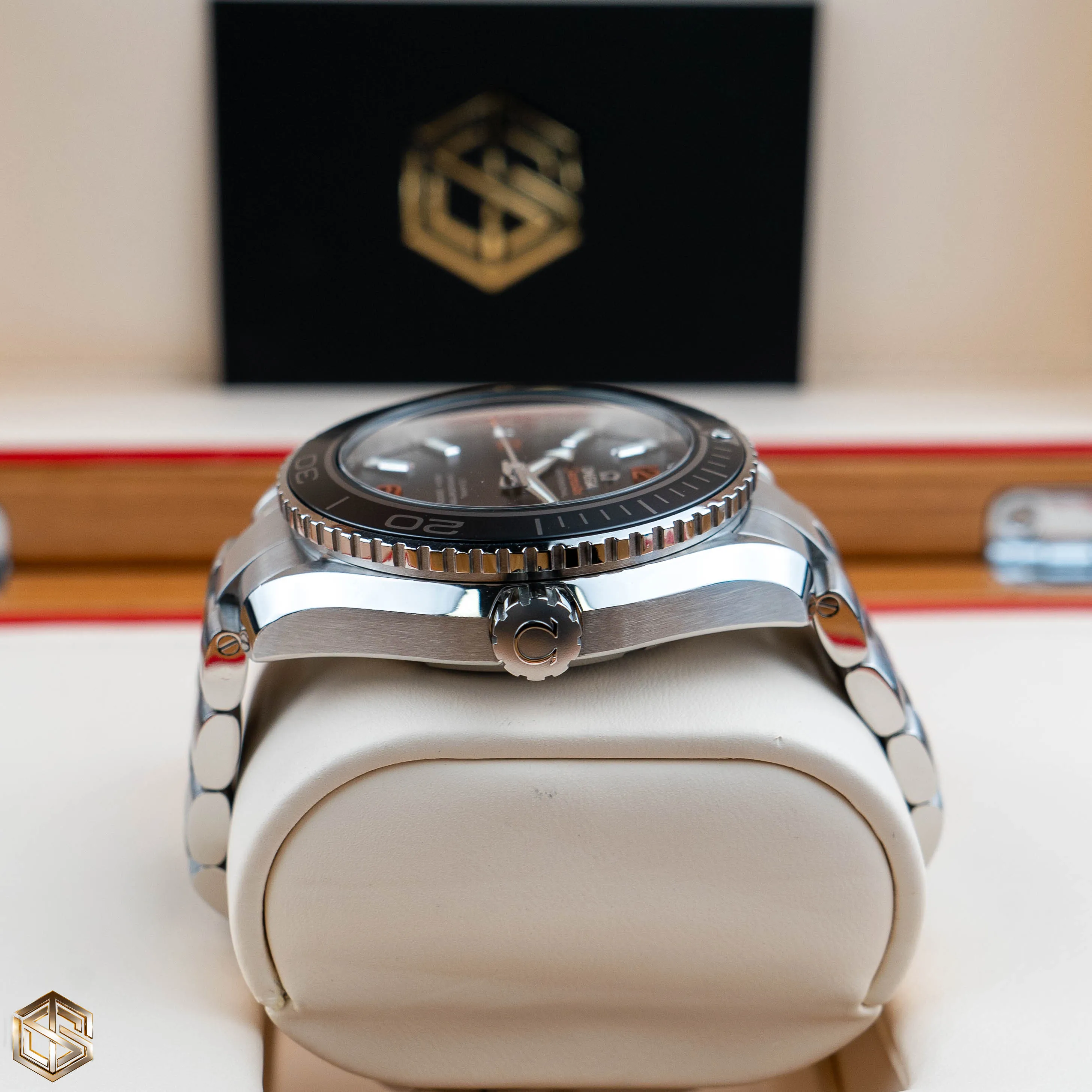 Omega Seamaster Planet Ocean 600M 232.30.46.21.01.001 2016 Full Set Watch