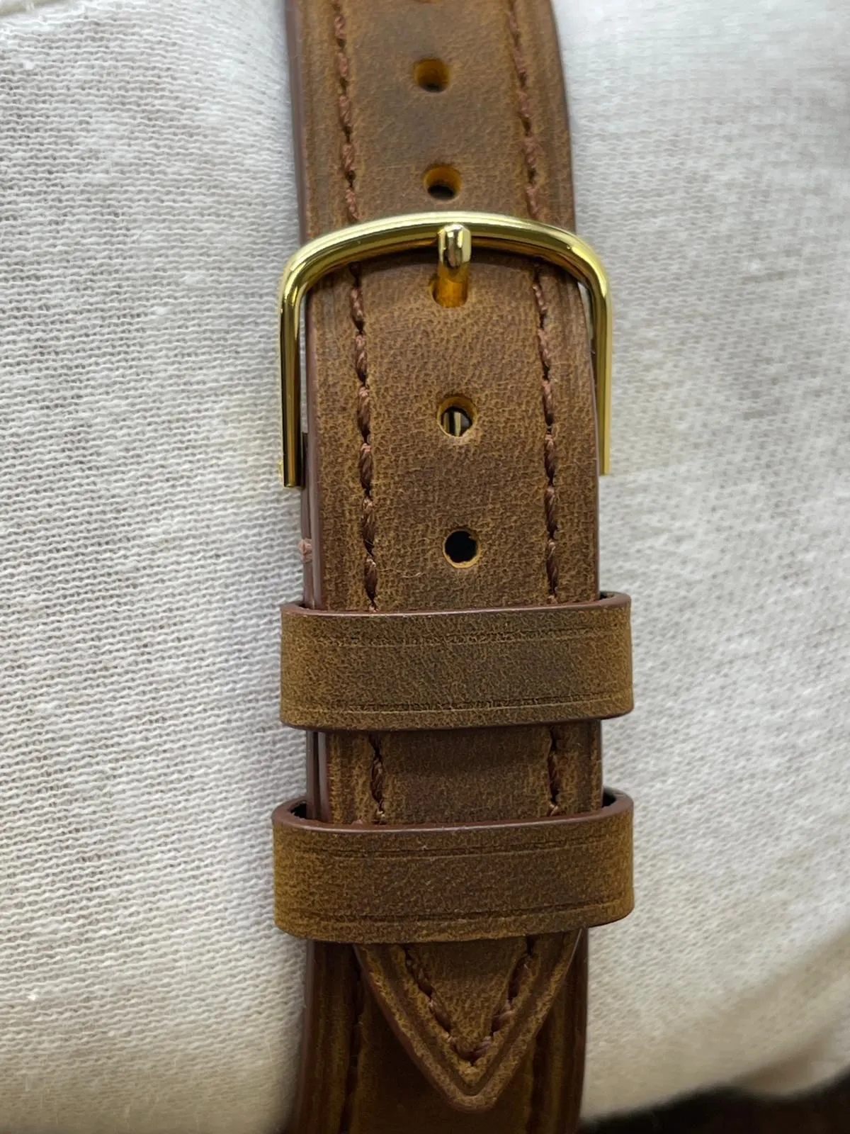 Rolex Date 34mm 14K Yellow Gold 1501 Brown Mosaic Dial Automatic Watch