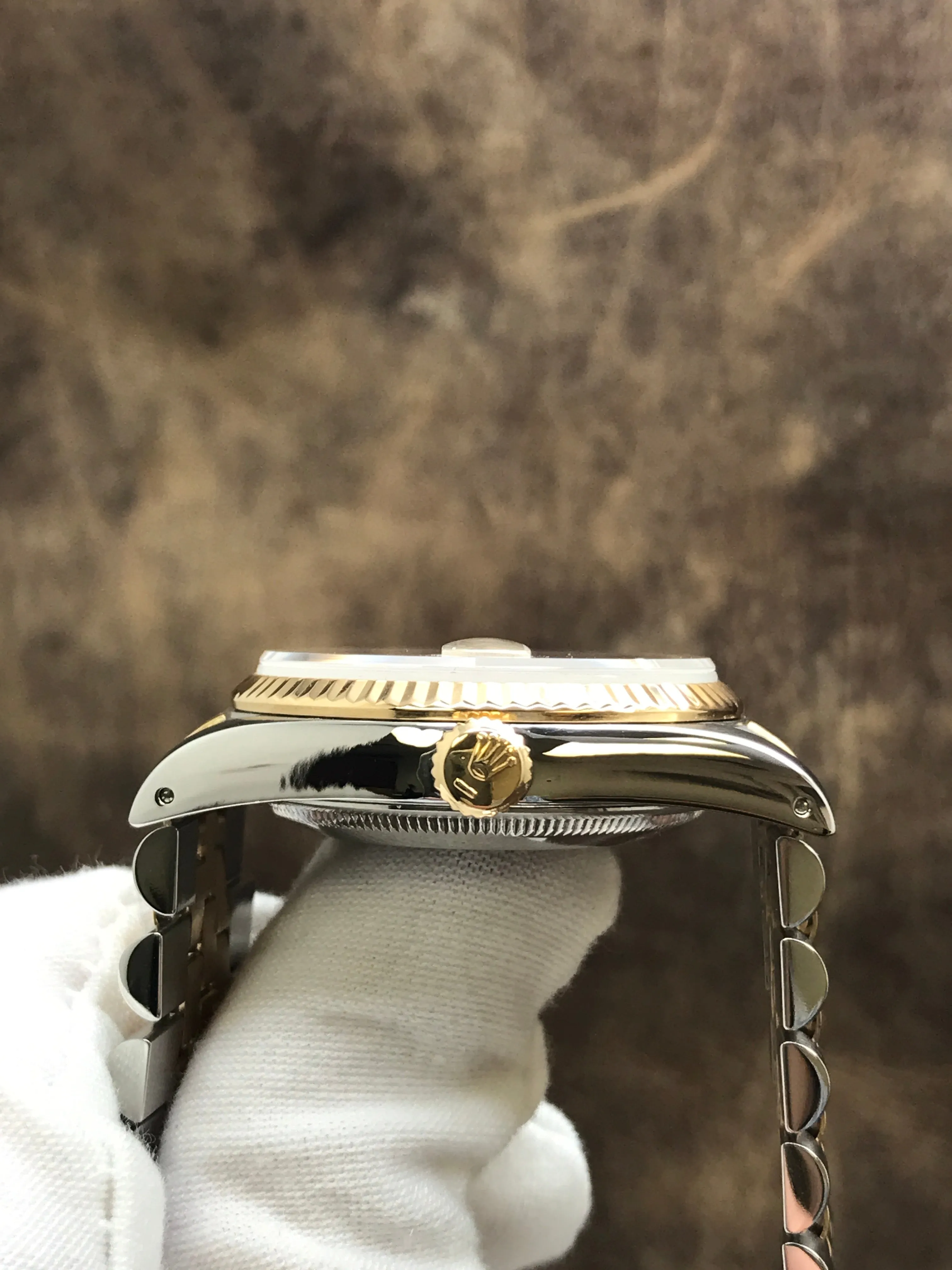Rolex Datejust 36mm 16233 Porcelain Creme Dial Automatic Watch