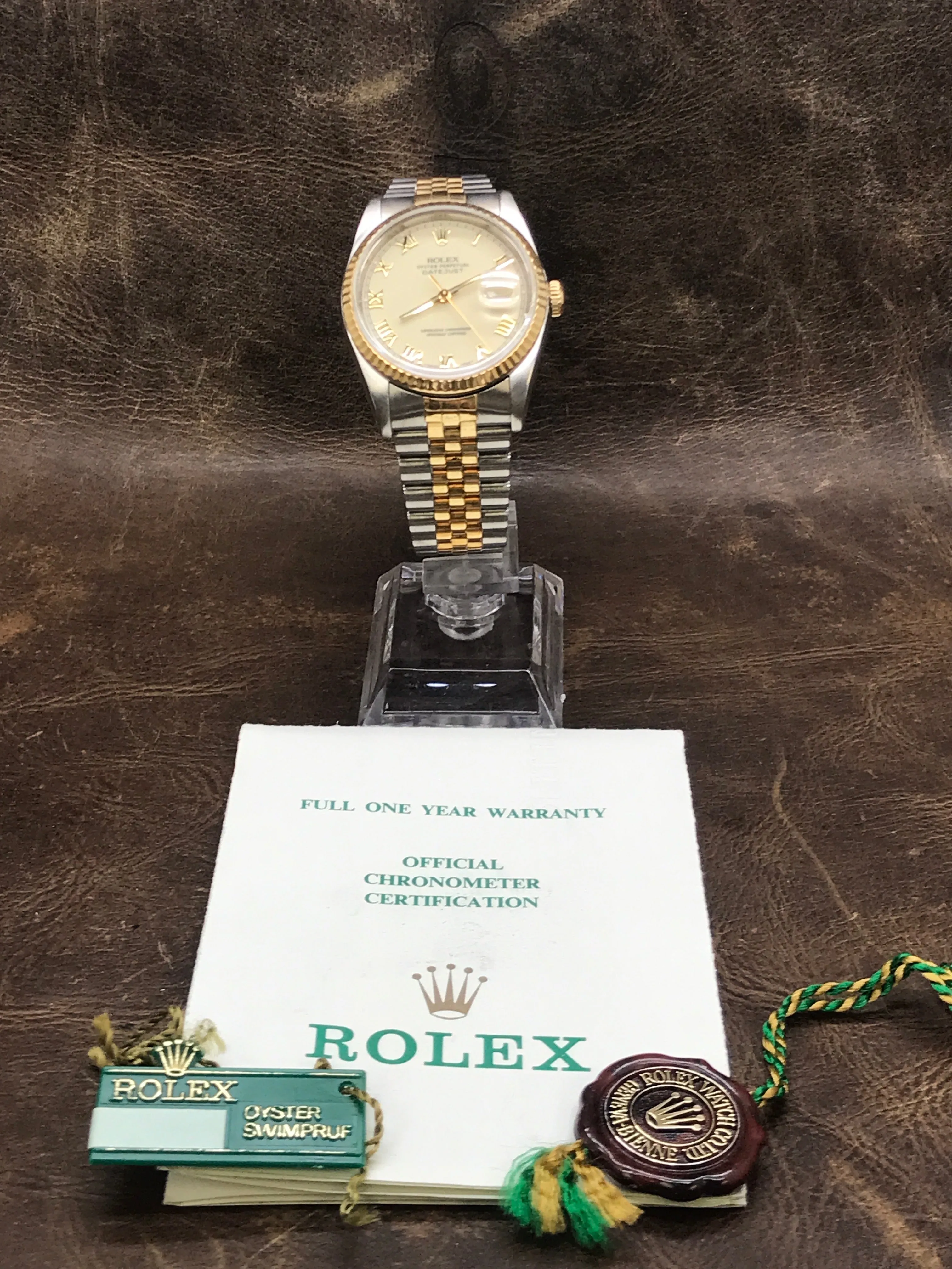 Rolex Datejust 36mm 16233 Porcelain Creme Dial Automatic Watch