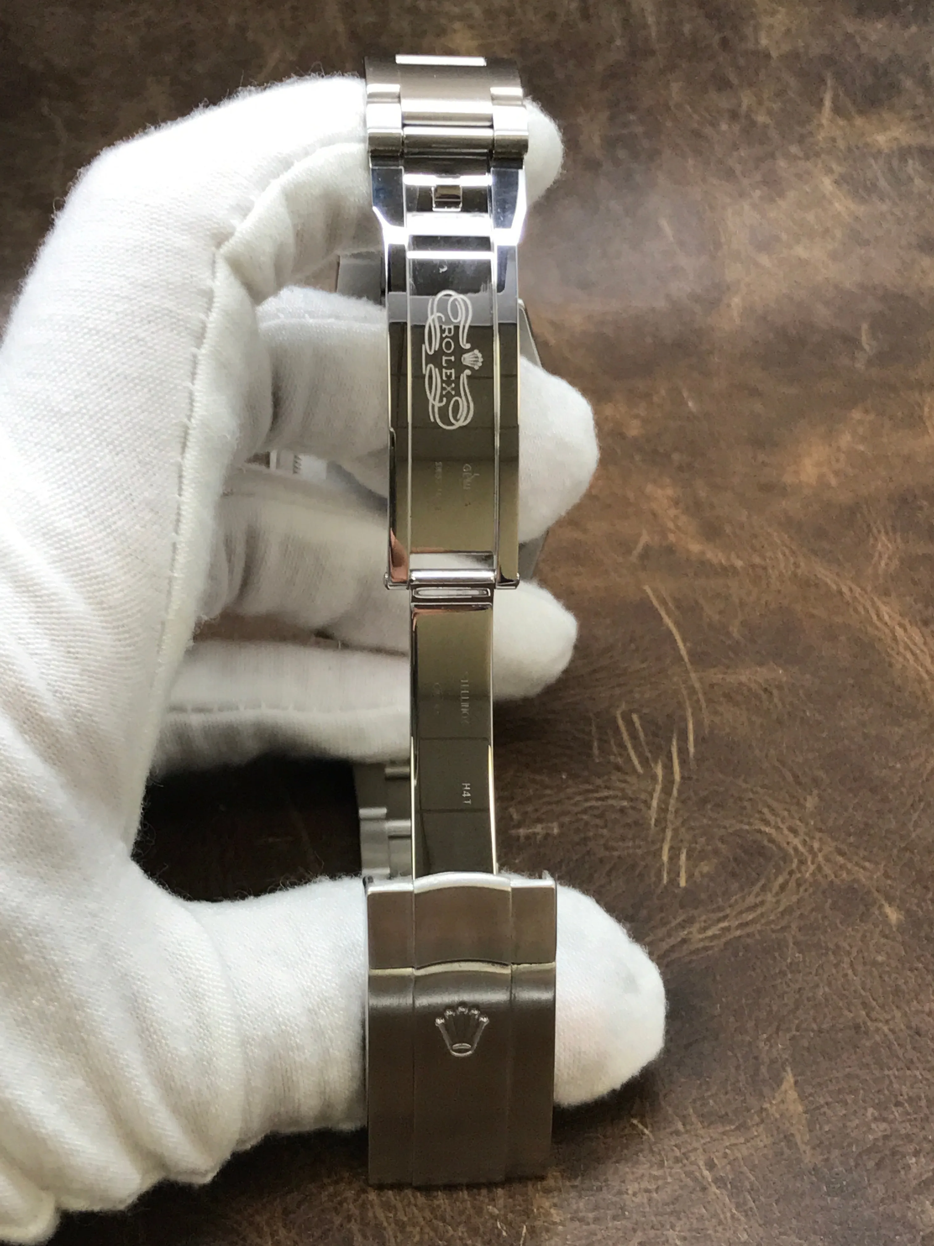 Rolex Oyster Perpetual 36mm 116000 Silver-tone Dial Automatic Watch