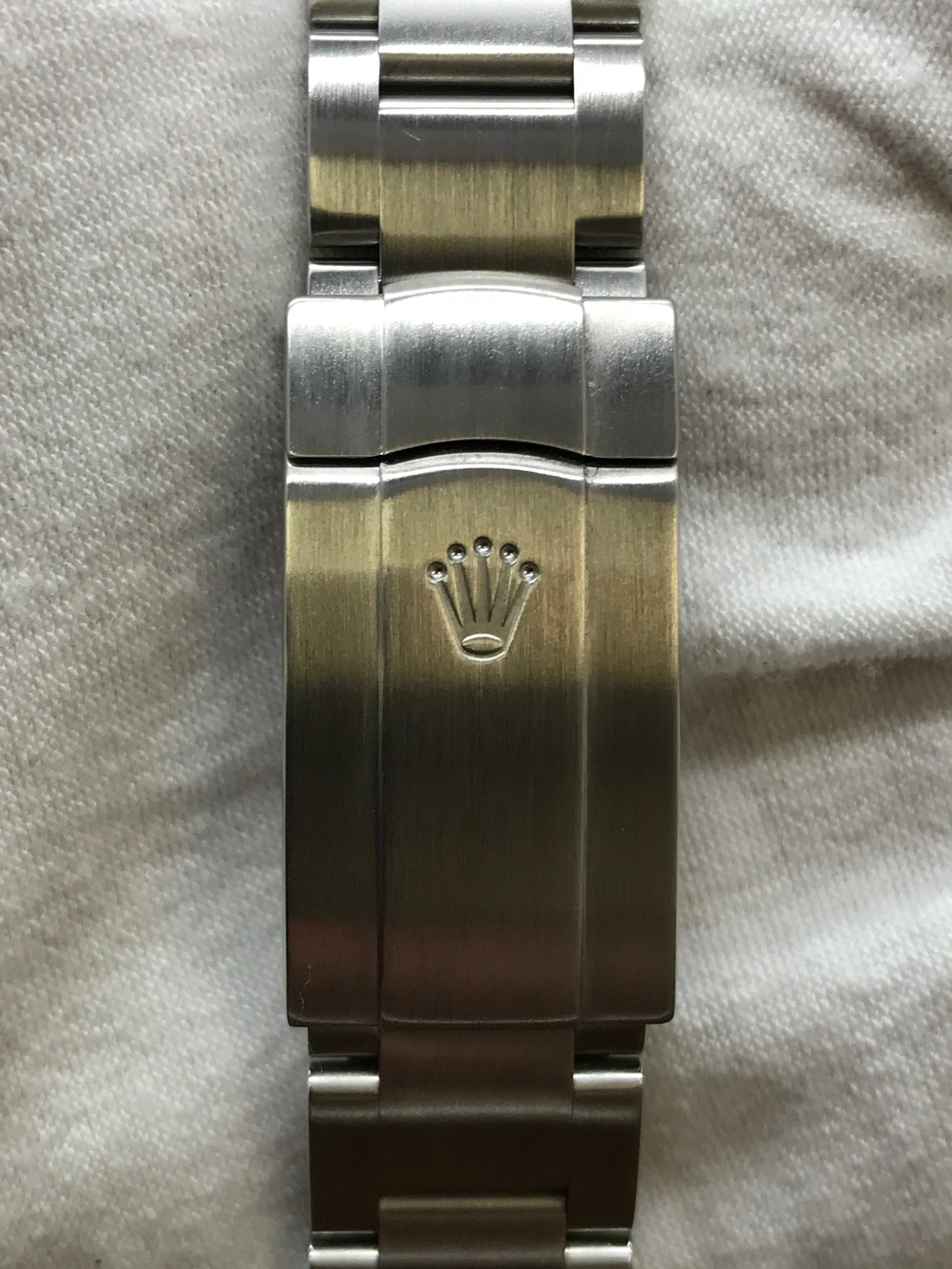 Rolex Oyster Perpetual 36mm 116000 Silver-tone Dial Automatic Watch