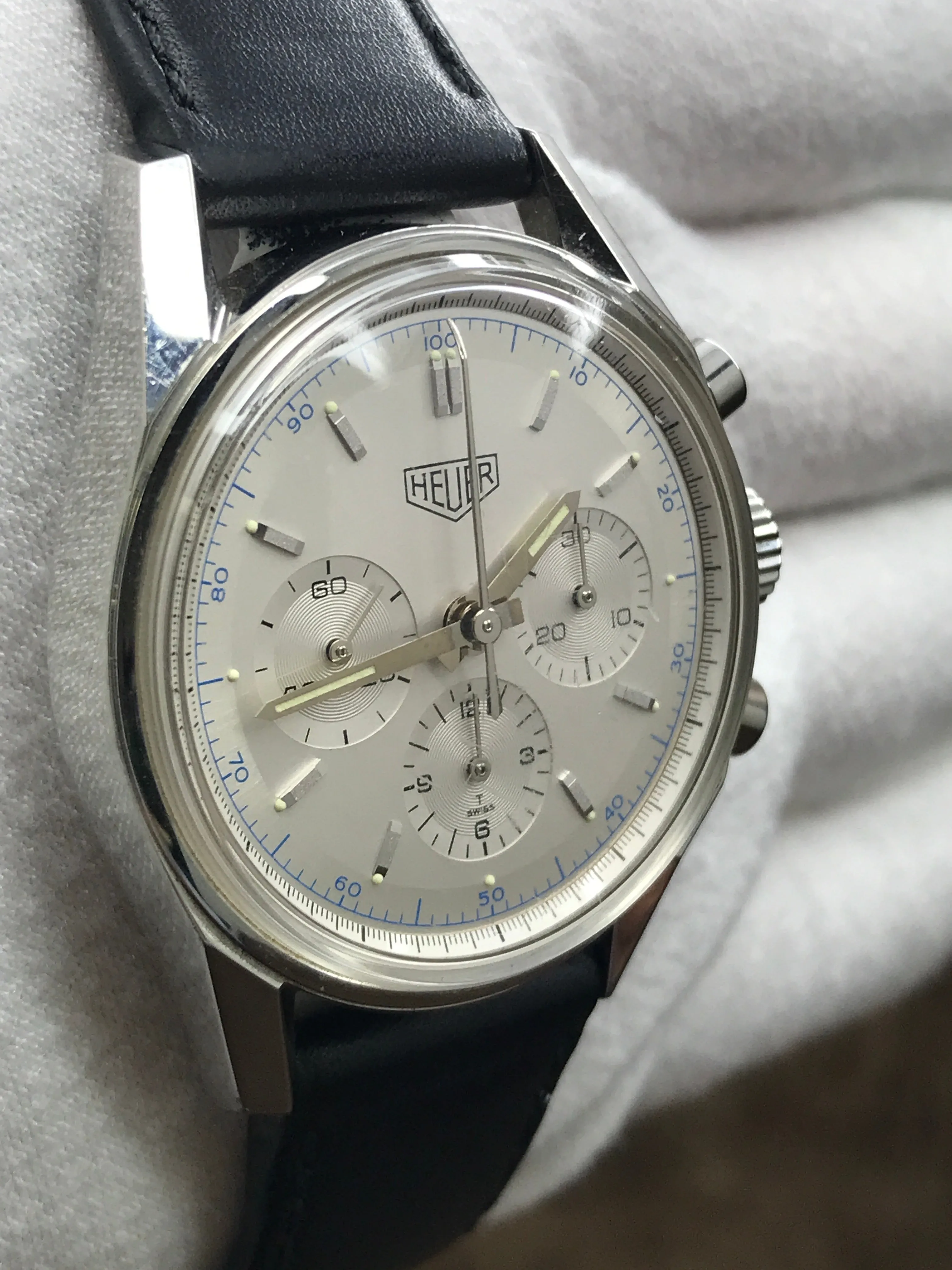 TAG Heuer Carrera CS3110.BC0725 Silver Dial Manual Wind Men's Watch