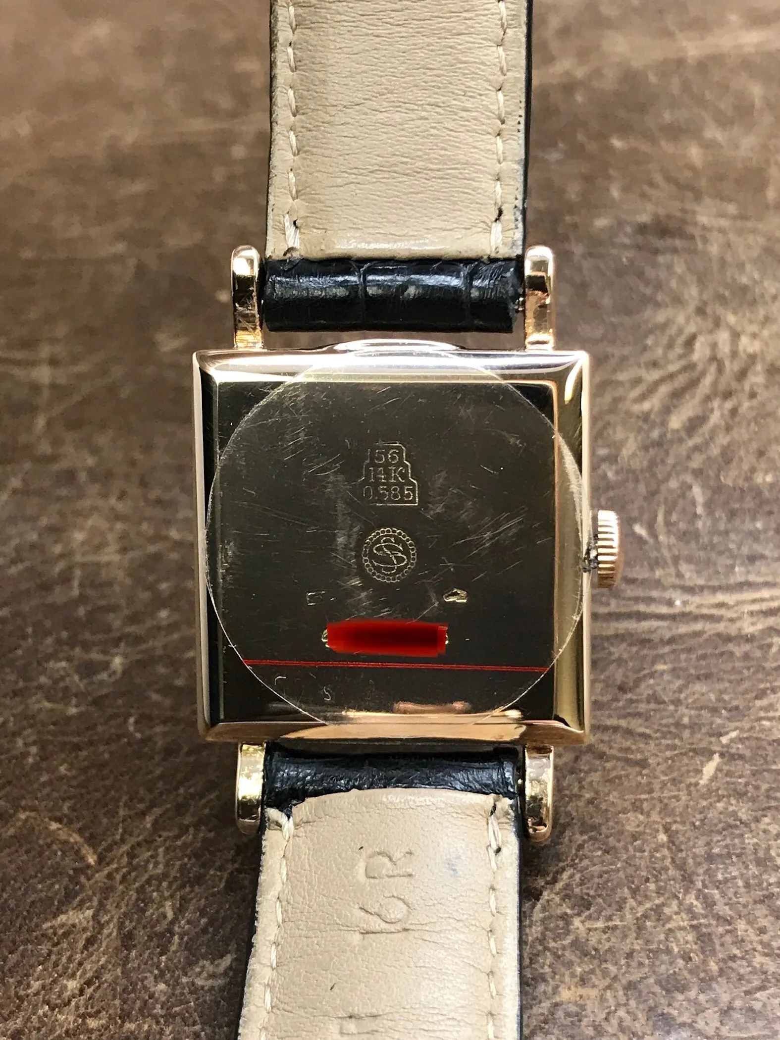 Vacheron Constantin Vintage Square 458 Champagne Dial Manual Wind Watch