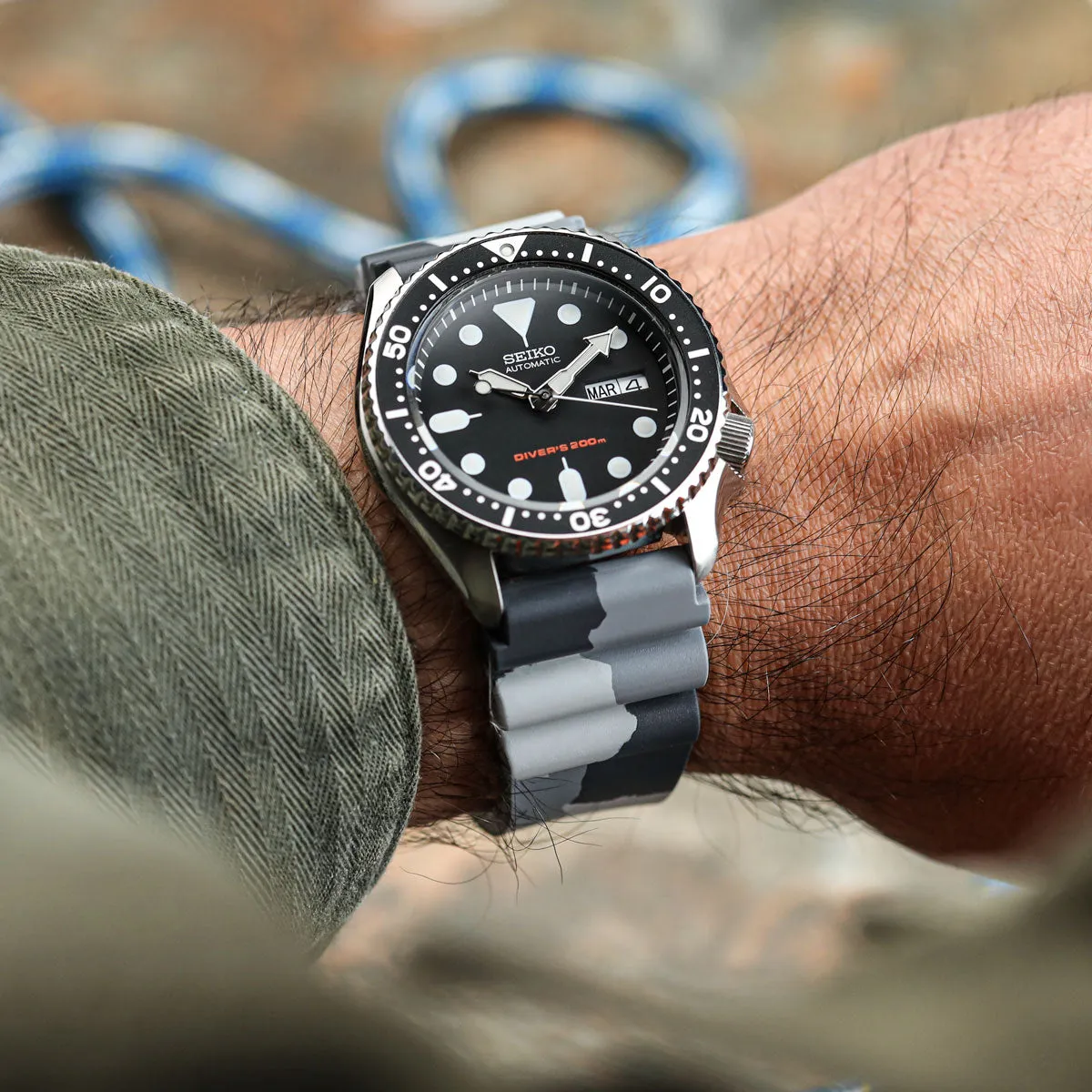 WatchGecko 285 Italian Rubber Diver's Watch Strap - Grey Camouflage